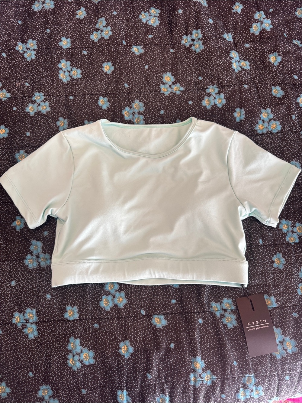 NVGTN Crop Top